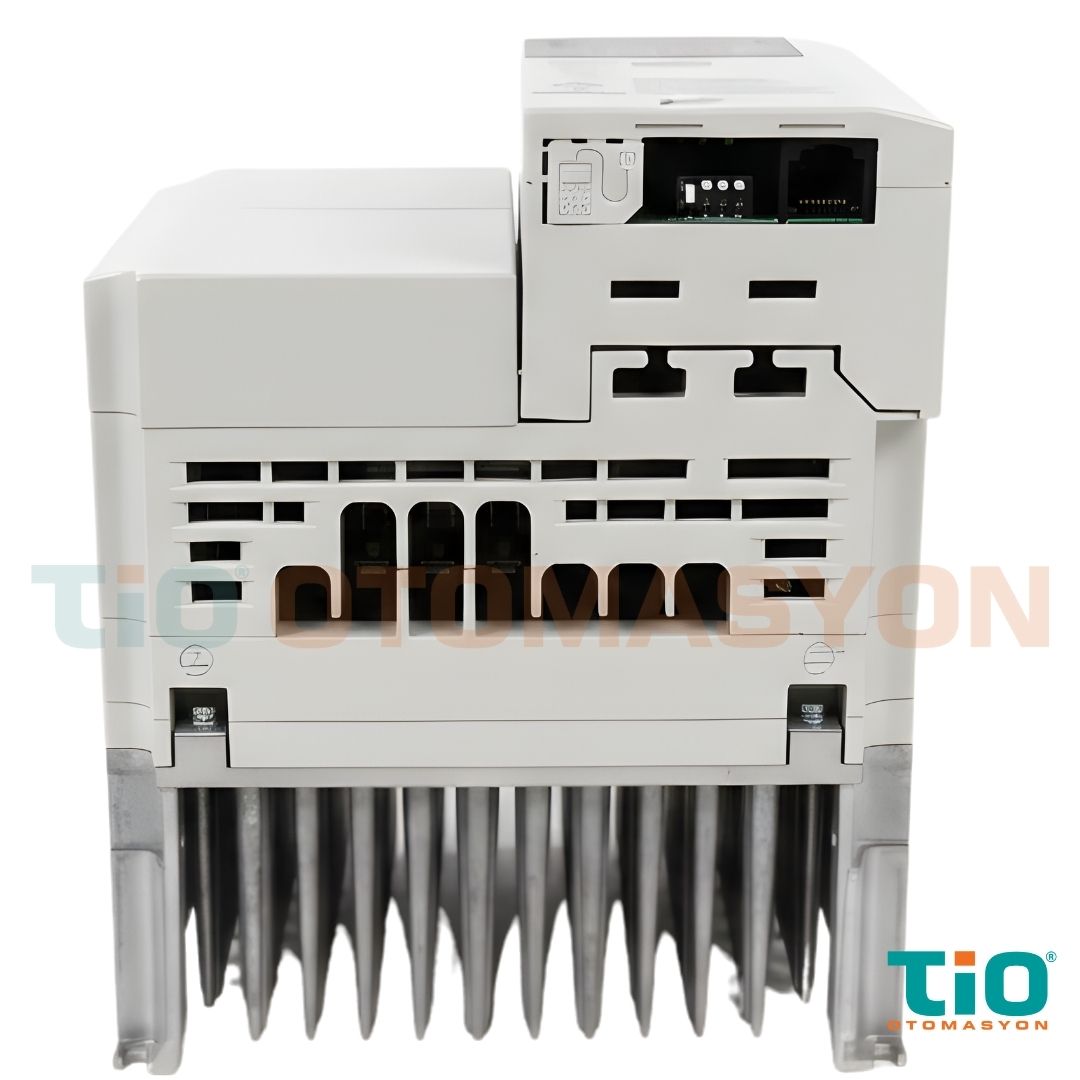 LS Electric S100 4.0 kW AC sürücü alttan görünüm